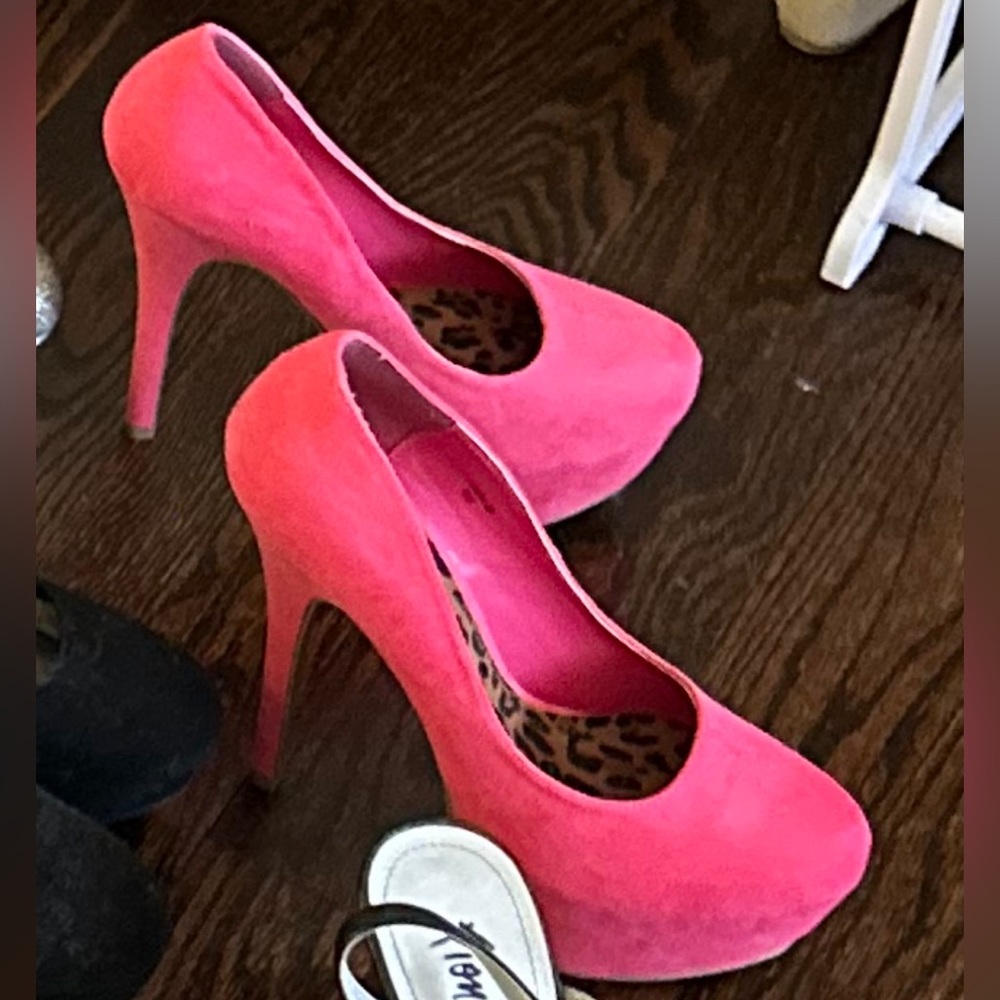 Hot pink heels 👠 - 6 inch heel